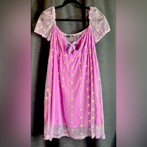 Embroidered Daisy Print Mesh Dress